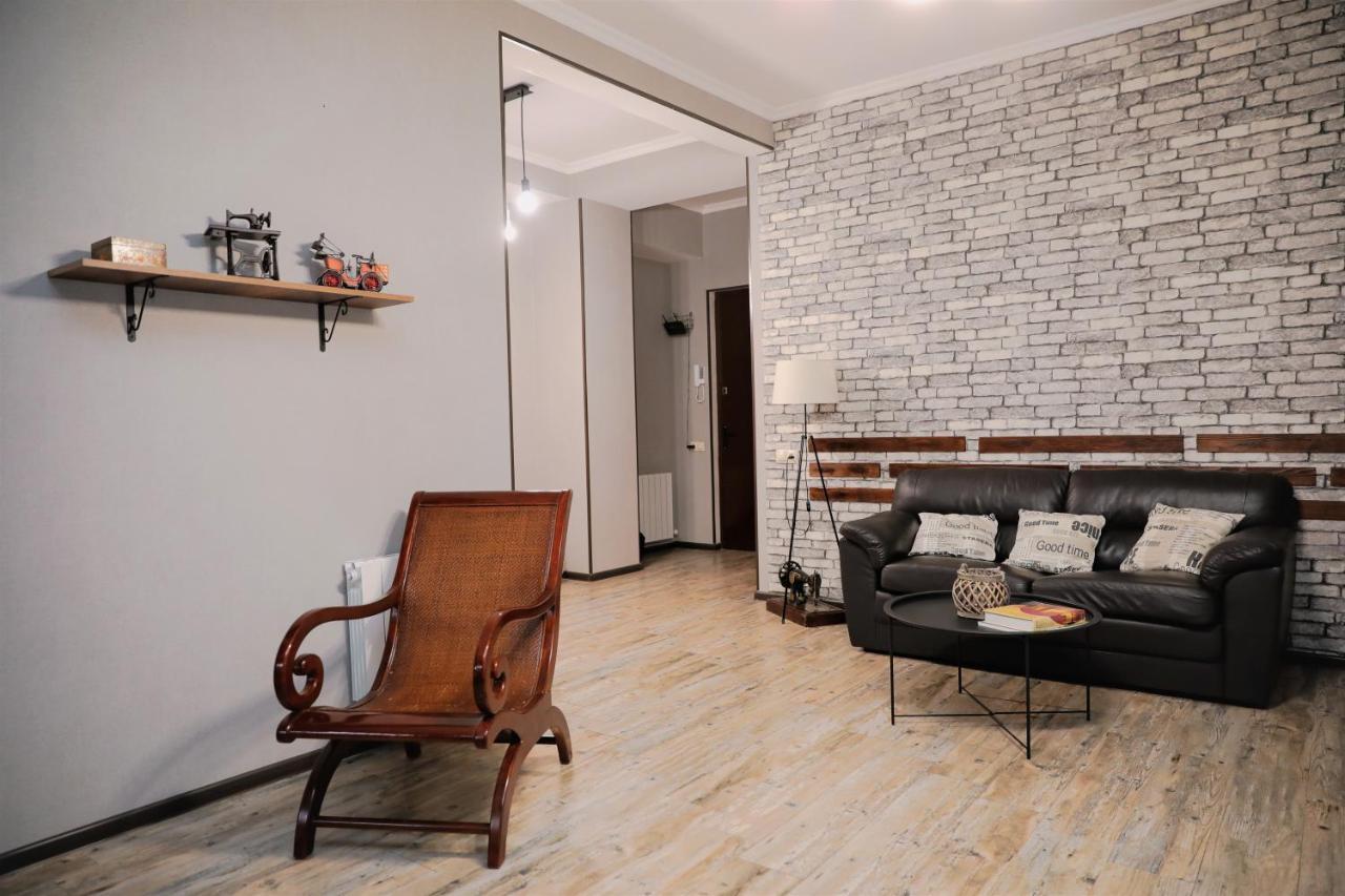 Avlabari Apartment - New One Тбілісі Екстер'єр фото