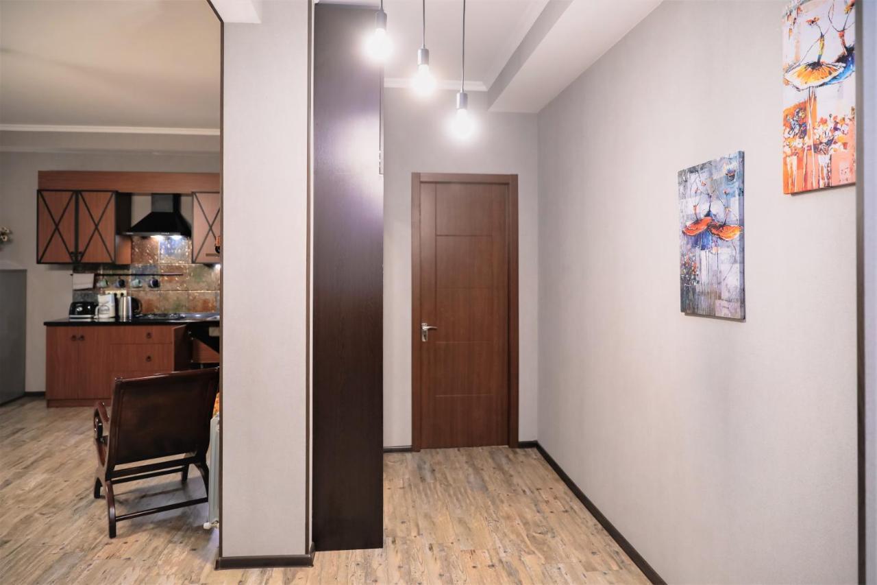 Avlabari Apartment - New One Тбілісі Екстер'єр фото